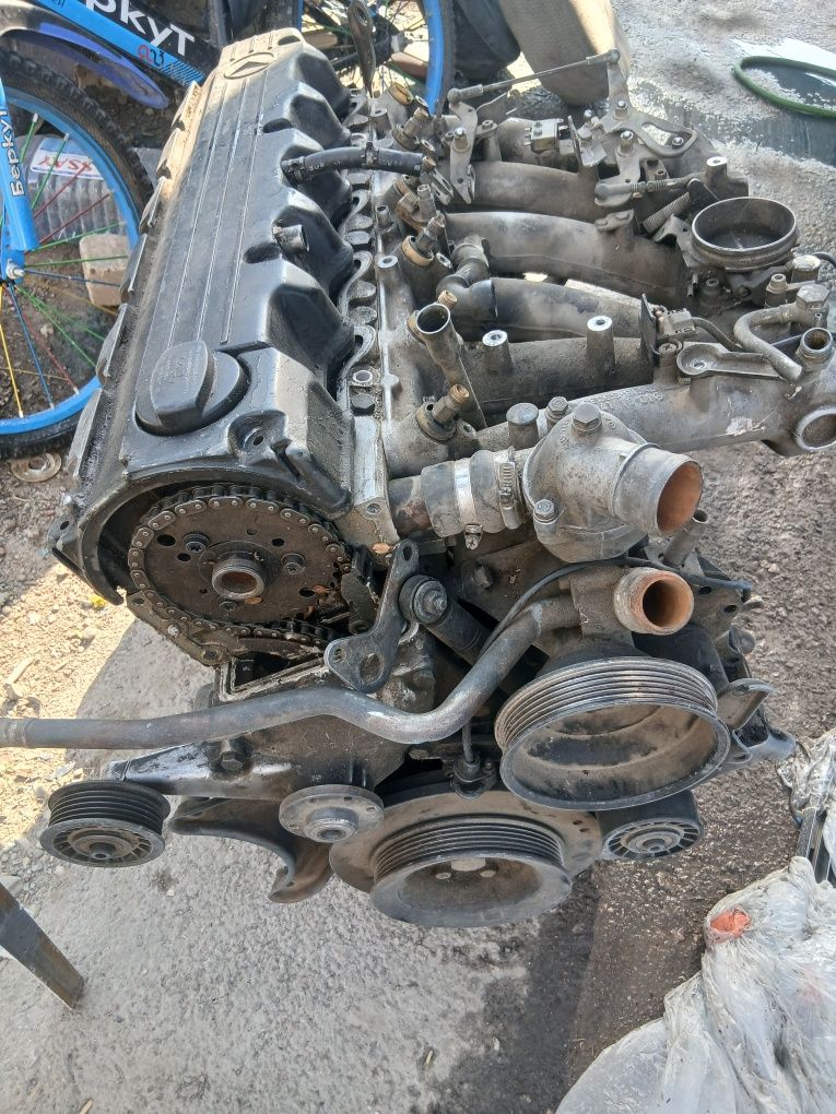 Блок 104 2.8 в зборе  103 3,0 двиготель