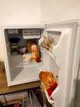 продам холодильник новый