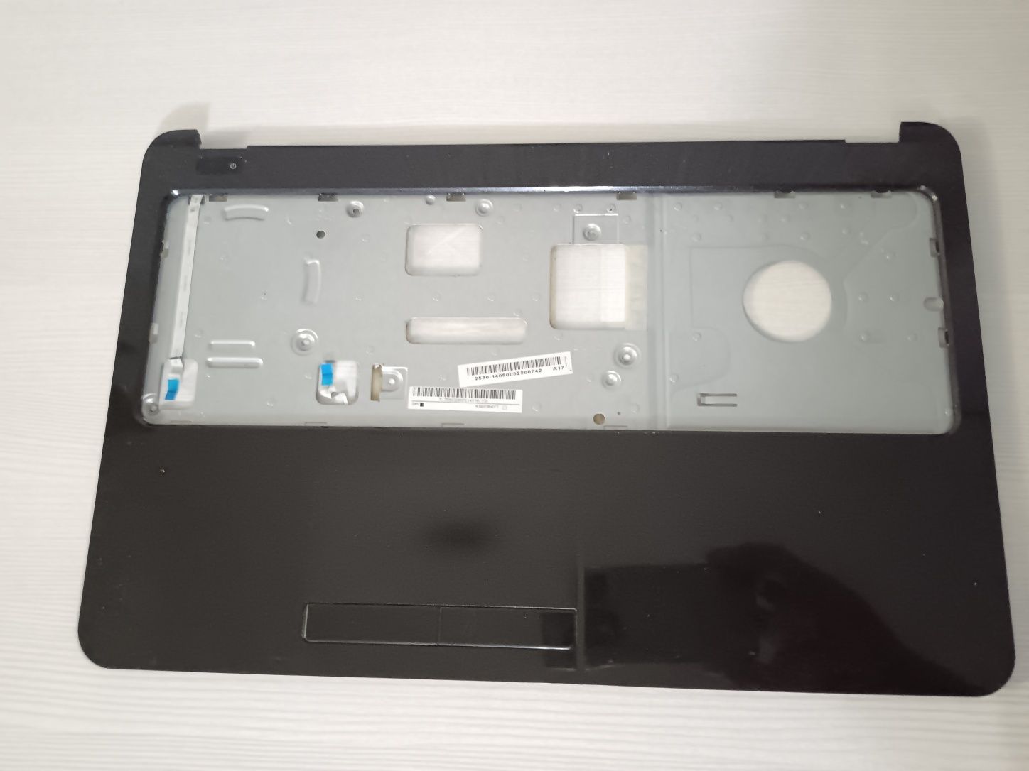 Продам запчасти на Ноутбук HP 15-g070sr
