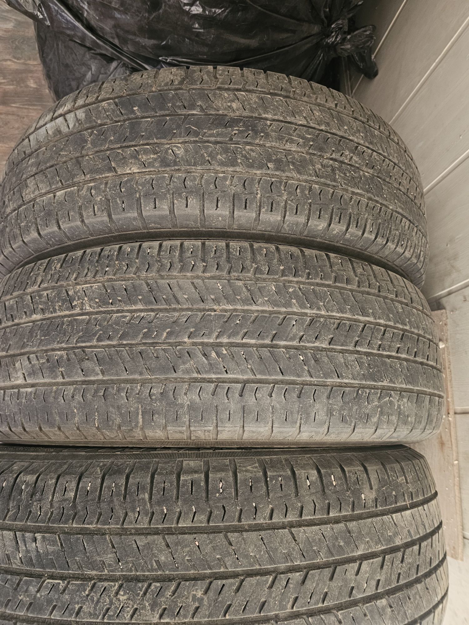 Продается автошина хорошем состоянии Нокиан 225/65R17