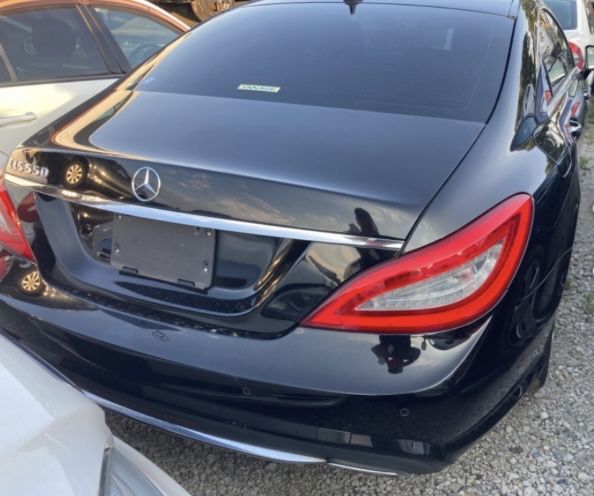 Крылья передние Мерседес CLS W218.