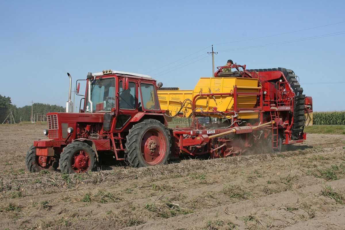 Комбайн картофелеуборочный полуприцепной ПКК-2-05