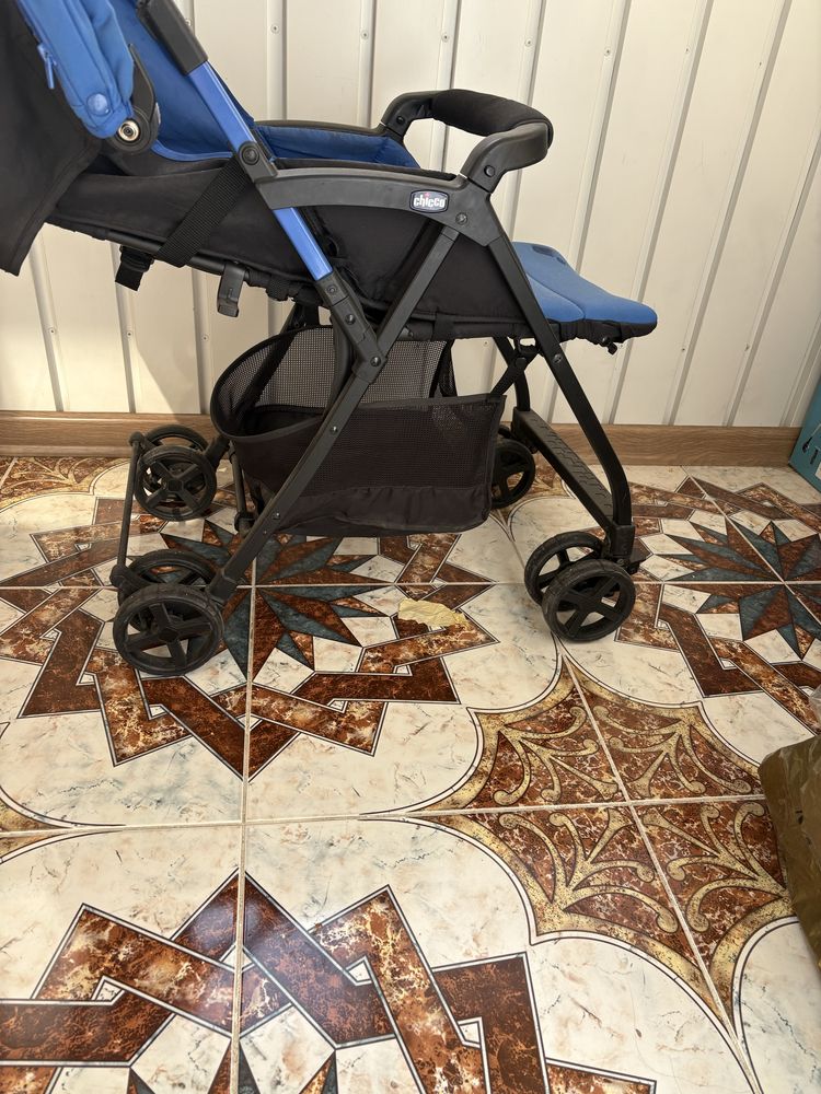 Колеса от коляски chicco в отличном состоянии