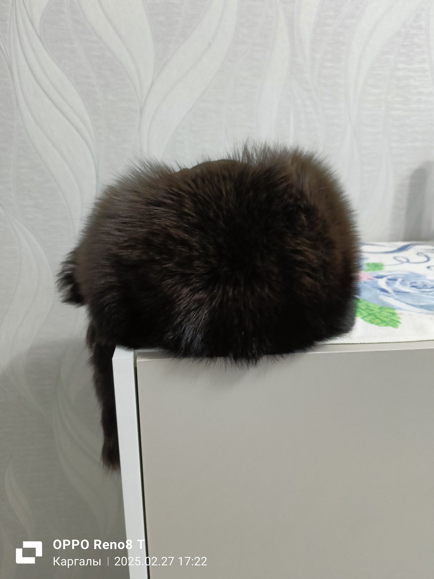 Продаётся шапка женская
