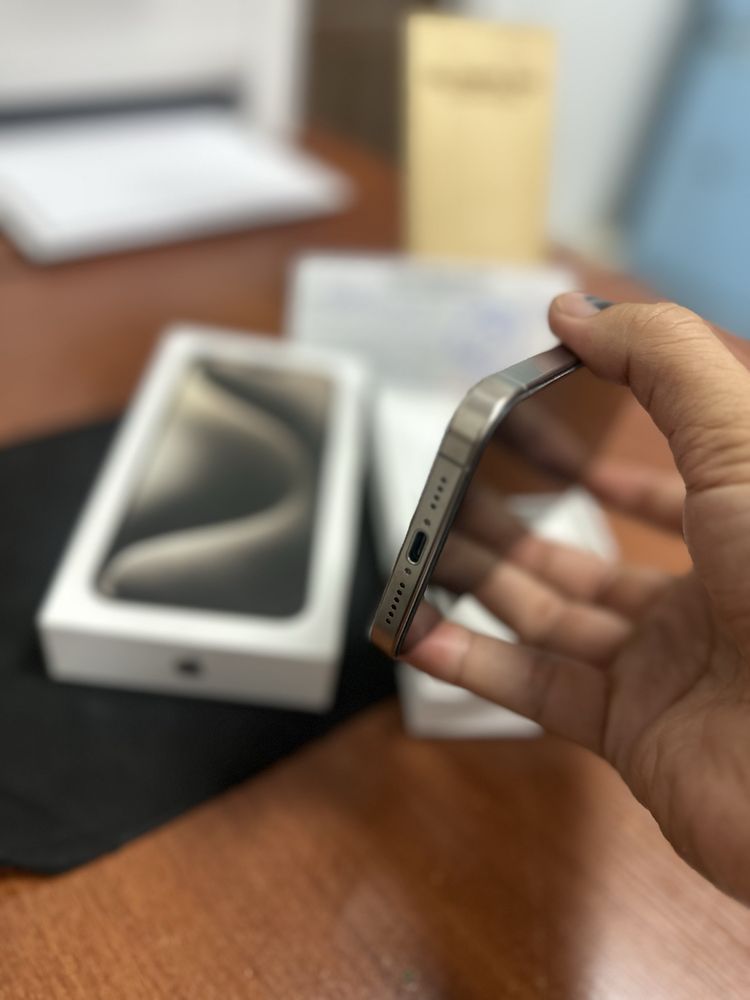 iPhone 15 Pro Max, 256 GB серый титан