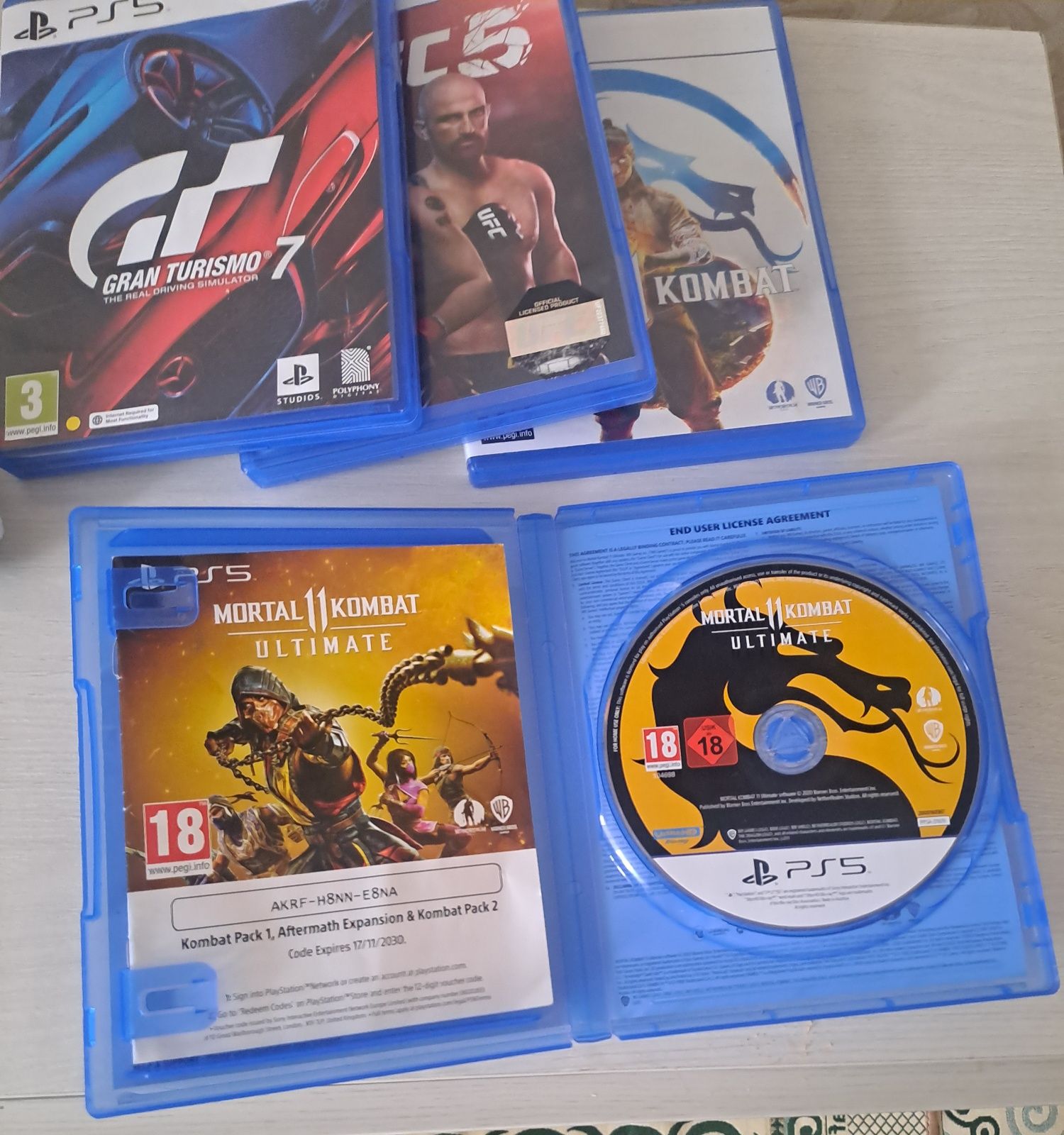 Обменяю Mortal combat 1 и 11 на другую игру
