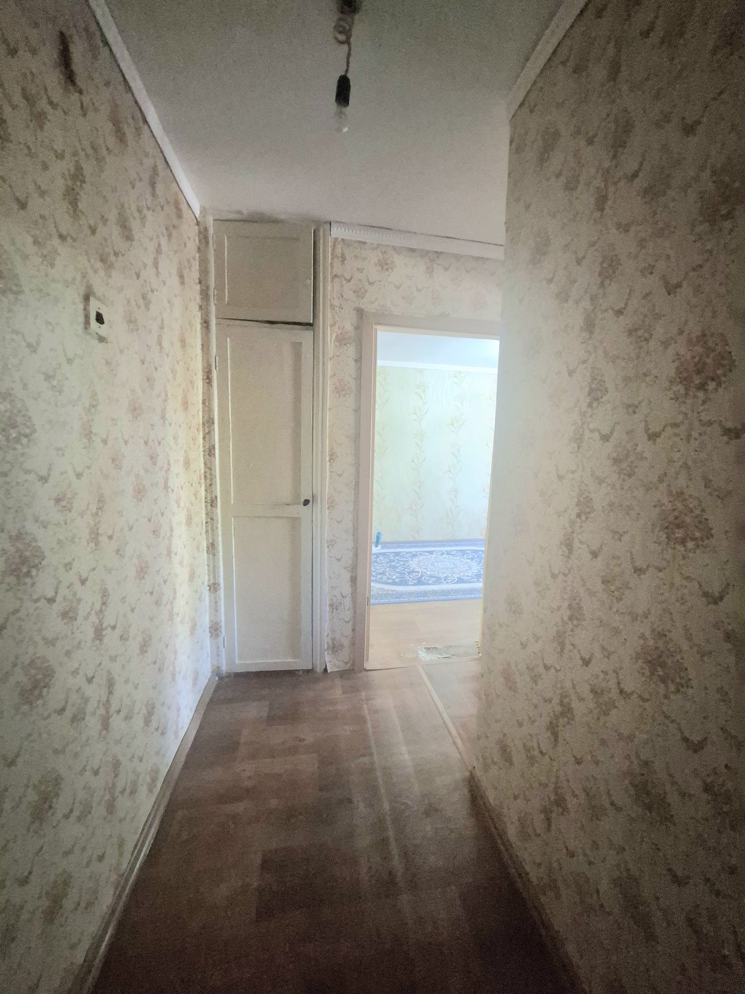 1 ком кв 2 рабочий, Алтын Алма