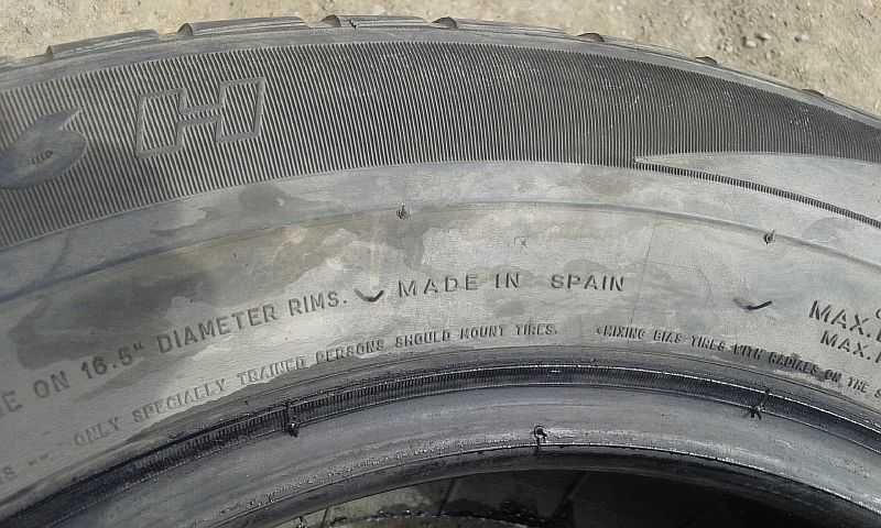 ОДНА шина 225/55 R16 - "Michelin Pilot Alpin" (Испания), всесезонная.