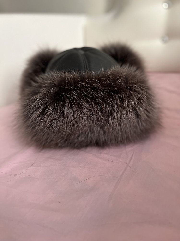 Продам зимнюю кож. шапку, сибирский мех!
