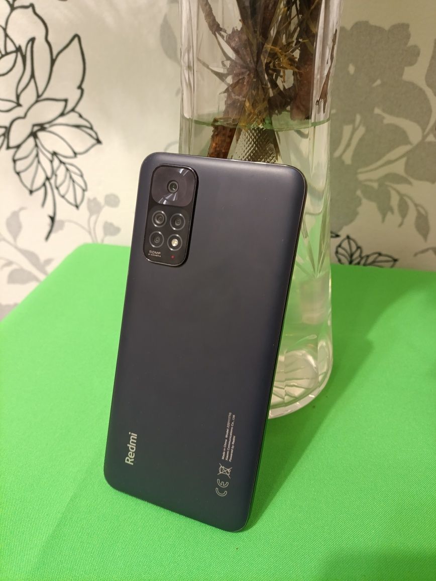 Продам Redmi Note 11