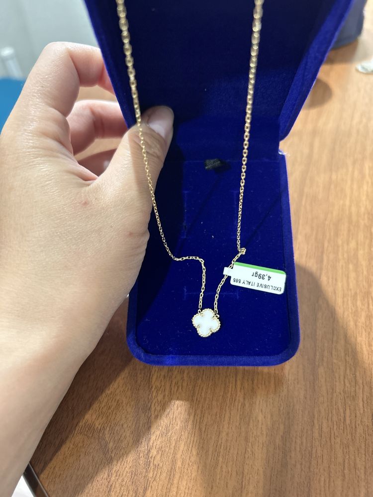 Продам колье Ван Клиф