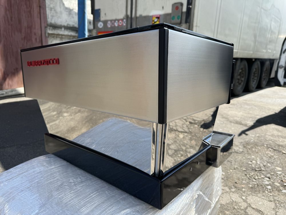 Кофемашина La Marzocco Linea, Ламарзоко Линеа