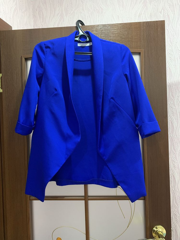 Продам женские вещи