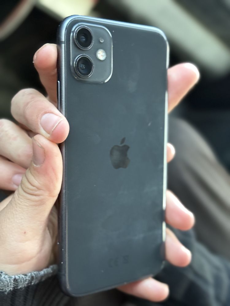 iPhone 11