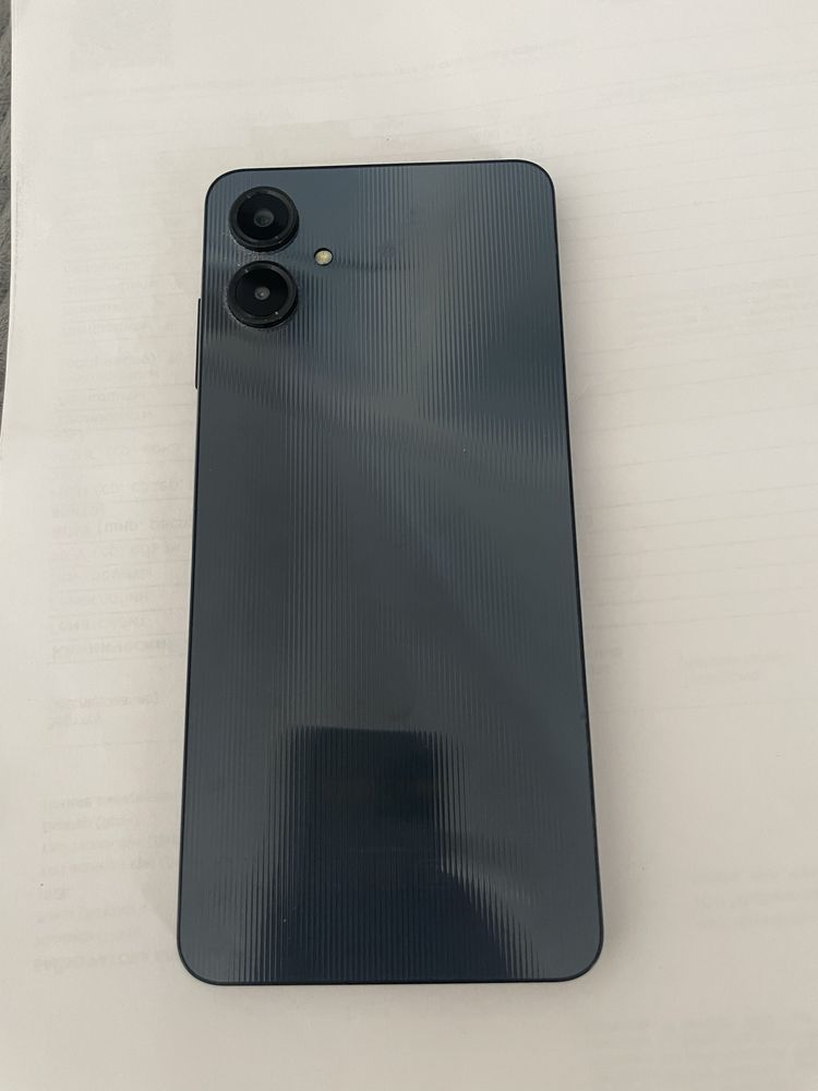 Смартфон Samsung Galaxy A06 64GB