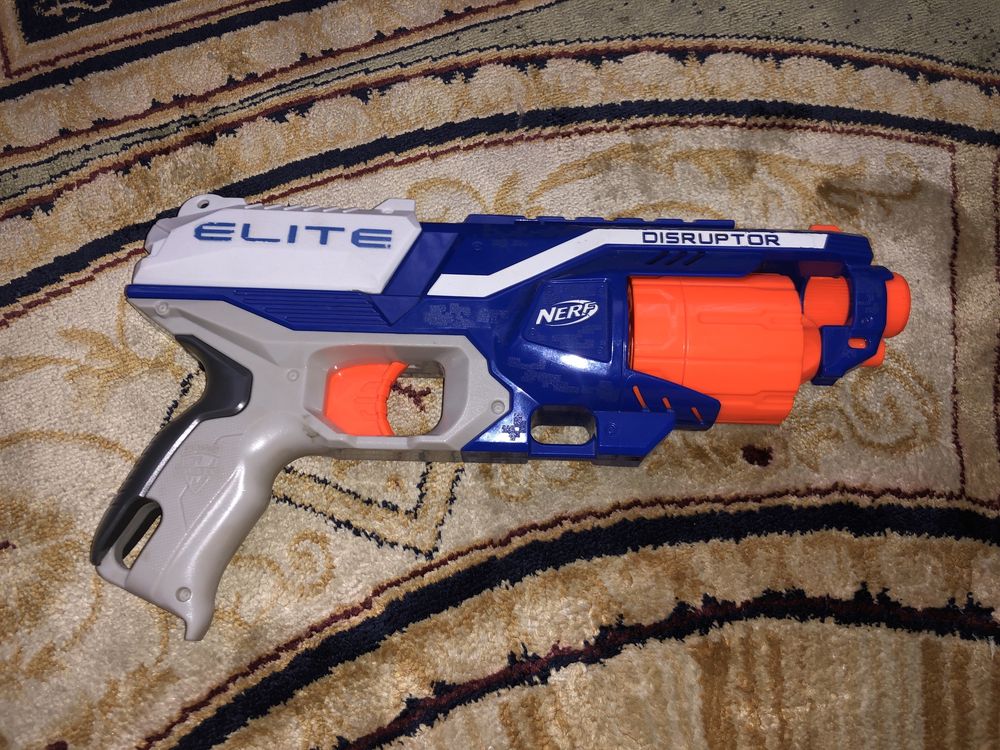 Пистолет nerf elite
