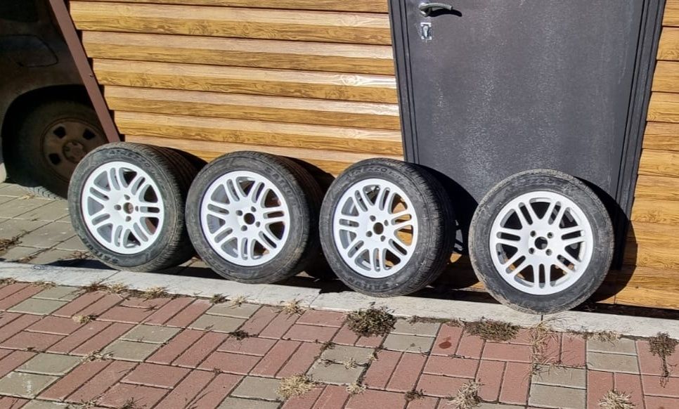 Продам колеса в сборе R15