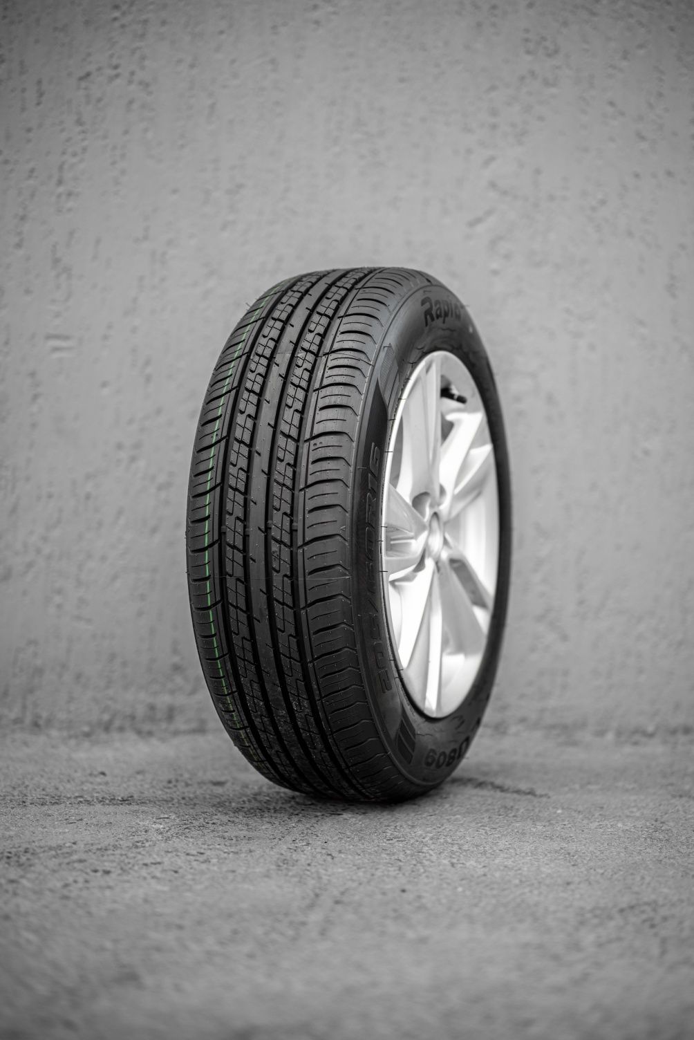 205/60R16 92H Rapid ECO809