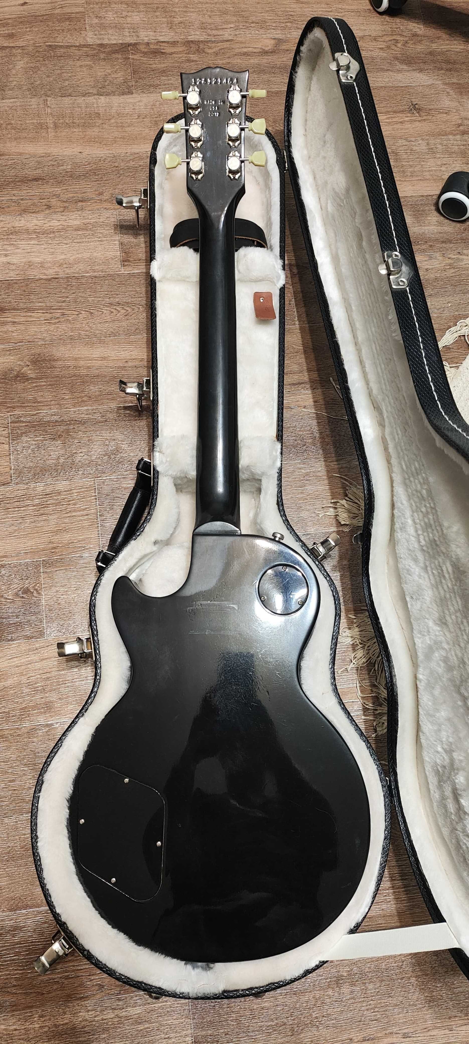 Электрогитара Gibson Les Paul Studio Black Upgraded 2012
