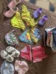 Купальники на девочку 5-6 лет и обувь 30 размер