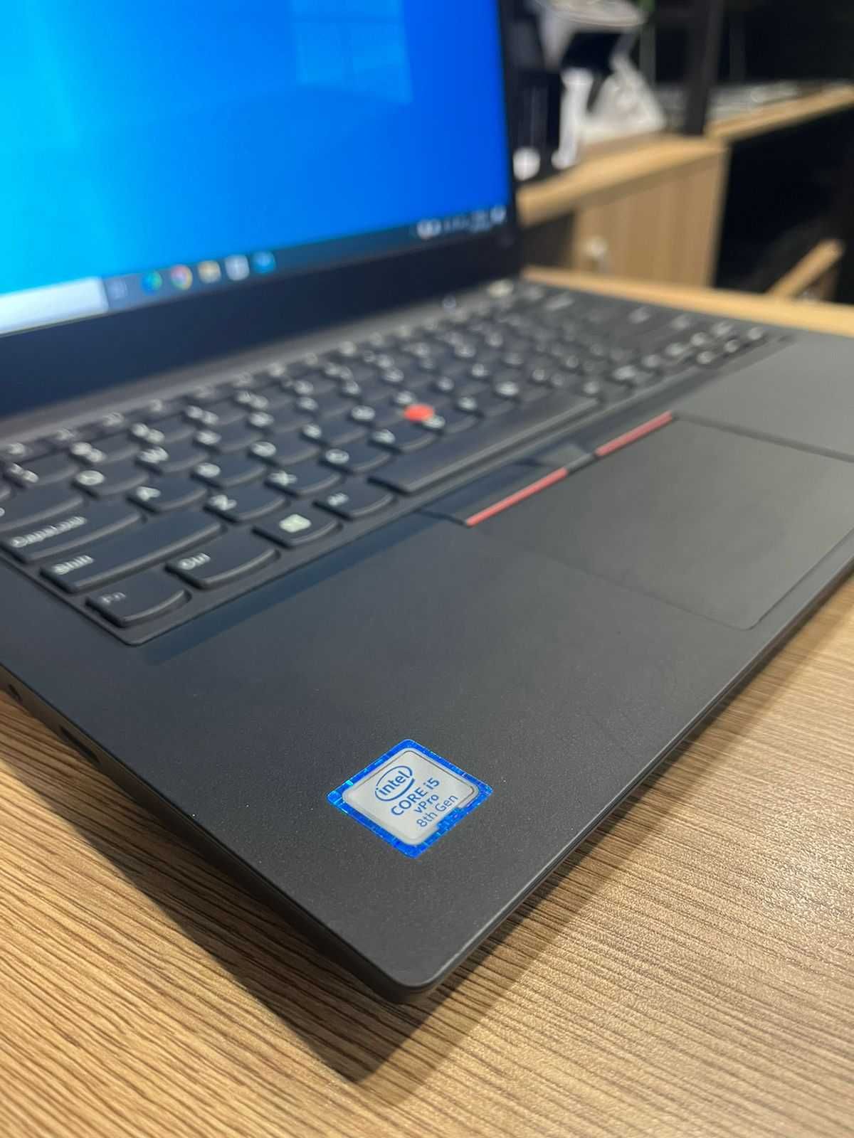 Lenovo ThinkPad T490. Сore i5 8365U - 1.6/3.9 Ghz. 16/256 GB