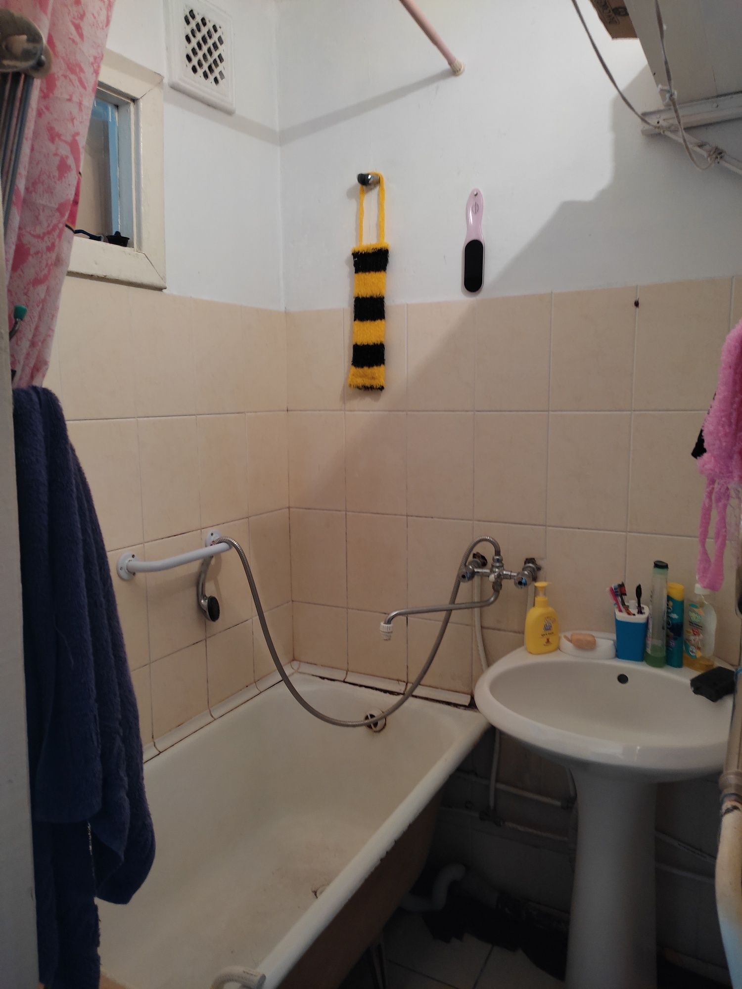 Продам 3-х комнатную квартиру  на Маяковского