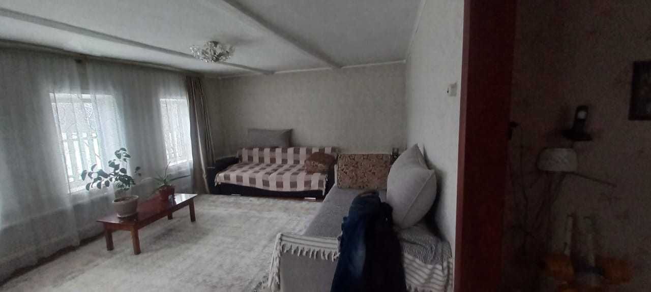 Продажа 3 комнатного дома в центре