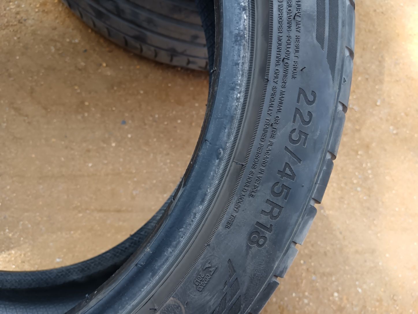 Резина r18 225/45
