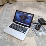 MacBook Pro 13/SSD-240GB/ОЗУ-4ГБ/MacOS Catalina/Мышка, коврик !