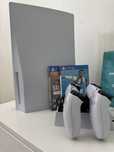 Продаю Sony PlayStation 5 с дисководом