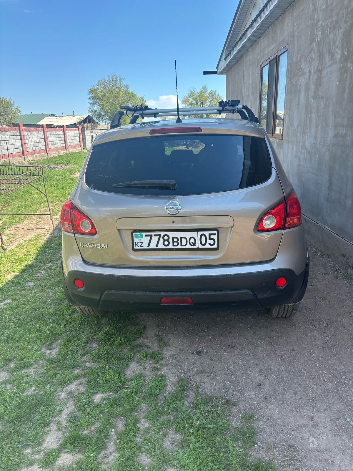Nissan Qashqai 2008ж сапасы өте жоғары.