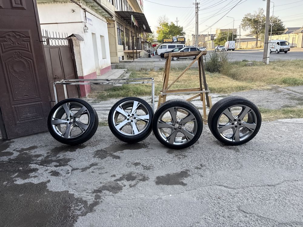 Балон диска от GENESIS 265/40/22