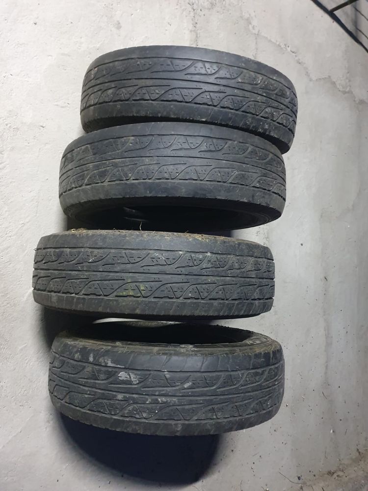 Продам шины летние