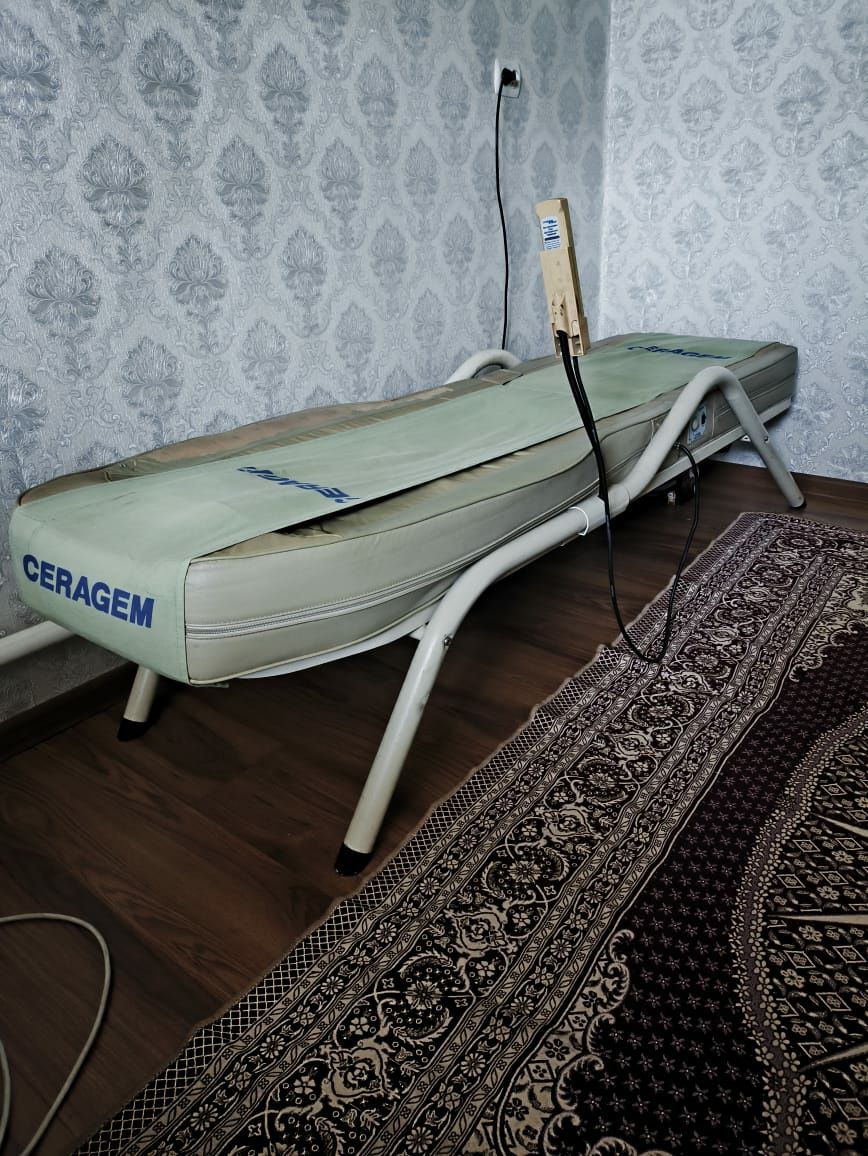 Продам массажную кровать Серагем