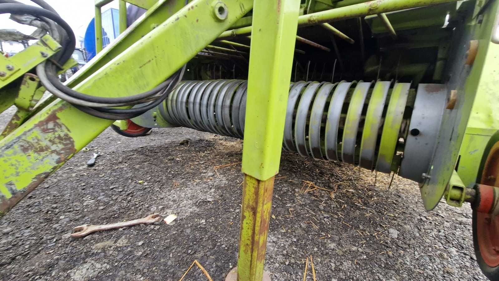 Пресс-подборщик рулонный Claas Rollant 44/ 46/ 66 с Европы б./у.