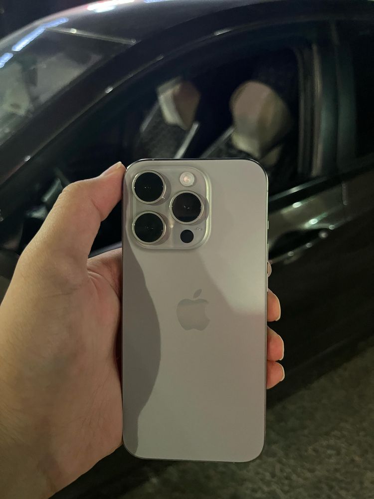 Продам Iphone 15pro  256gb