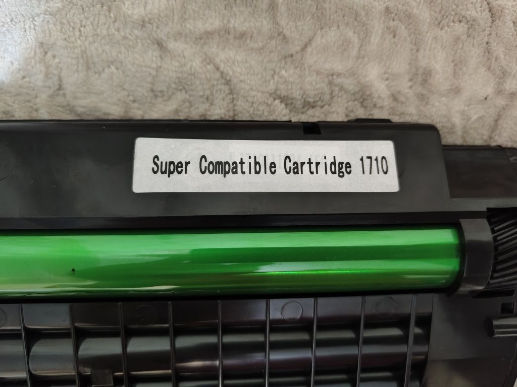 Картридж новый продам