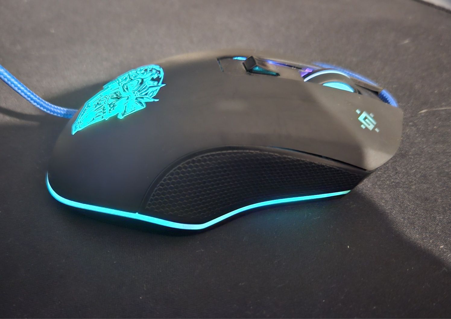 Продам игровую мышь Defender Sleipnir