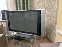 Телевизор LG в отличном состоянии!