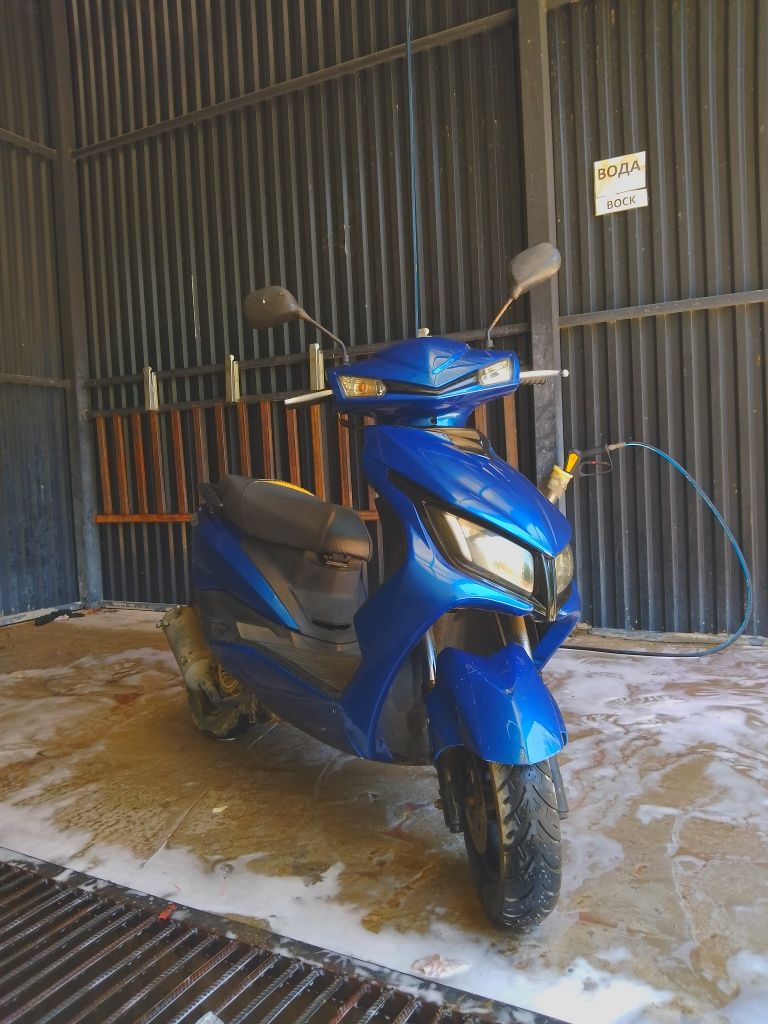М8 сатылады 100к