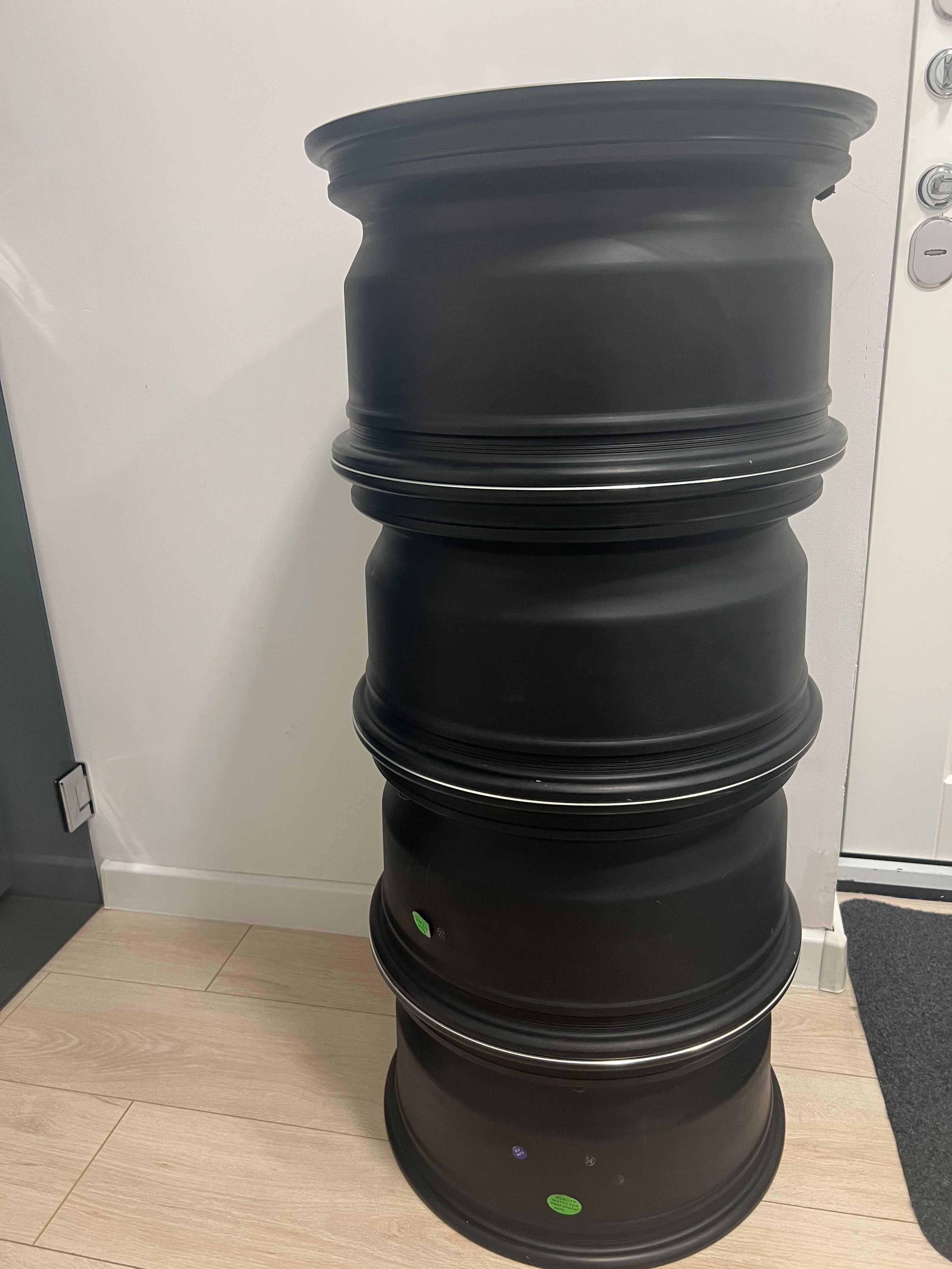 Диски  R 17  5x150  8.5J ET 0  CB 110.1