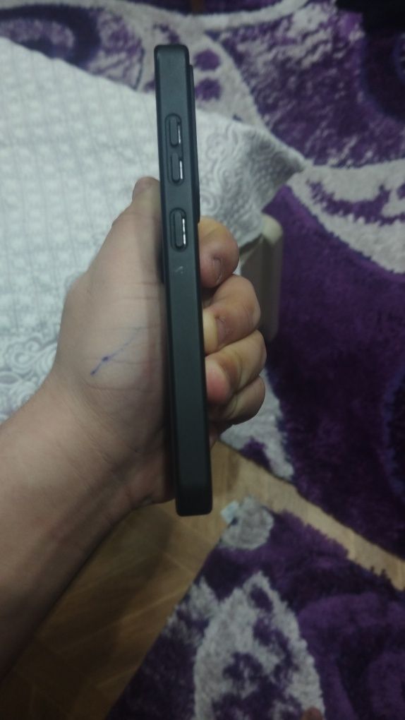 Galaxy S24 б/у телефон