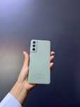 Samsung 
2. Модель: s21 FE