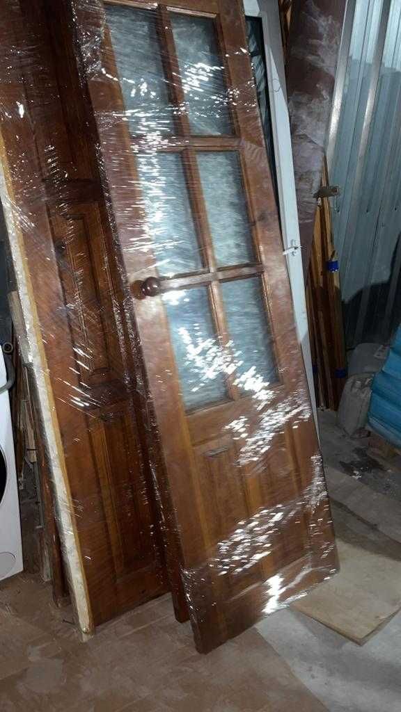 Межкомнатные двери, 4 комплекта, разные