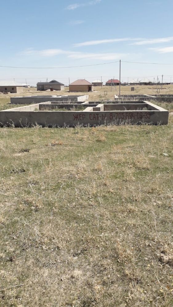 Продается земля в поселке Шубарсу.  Электричество, вода