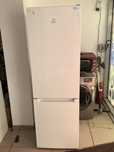 Холодильник Indesit