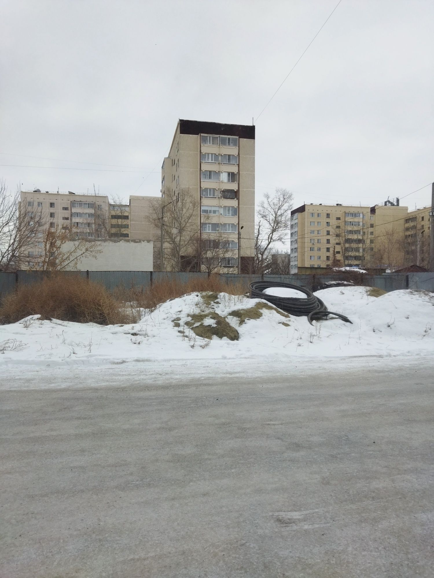 Продам участок бизнес СТО,автомойка,автобоксы,мкр.5 д.3,Т.Д.Меркурий