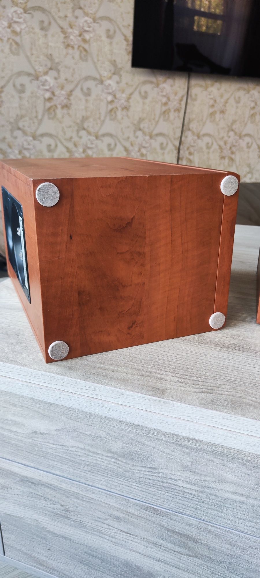 Аккустическая система ELAC BS 103.2