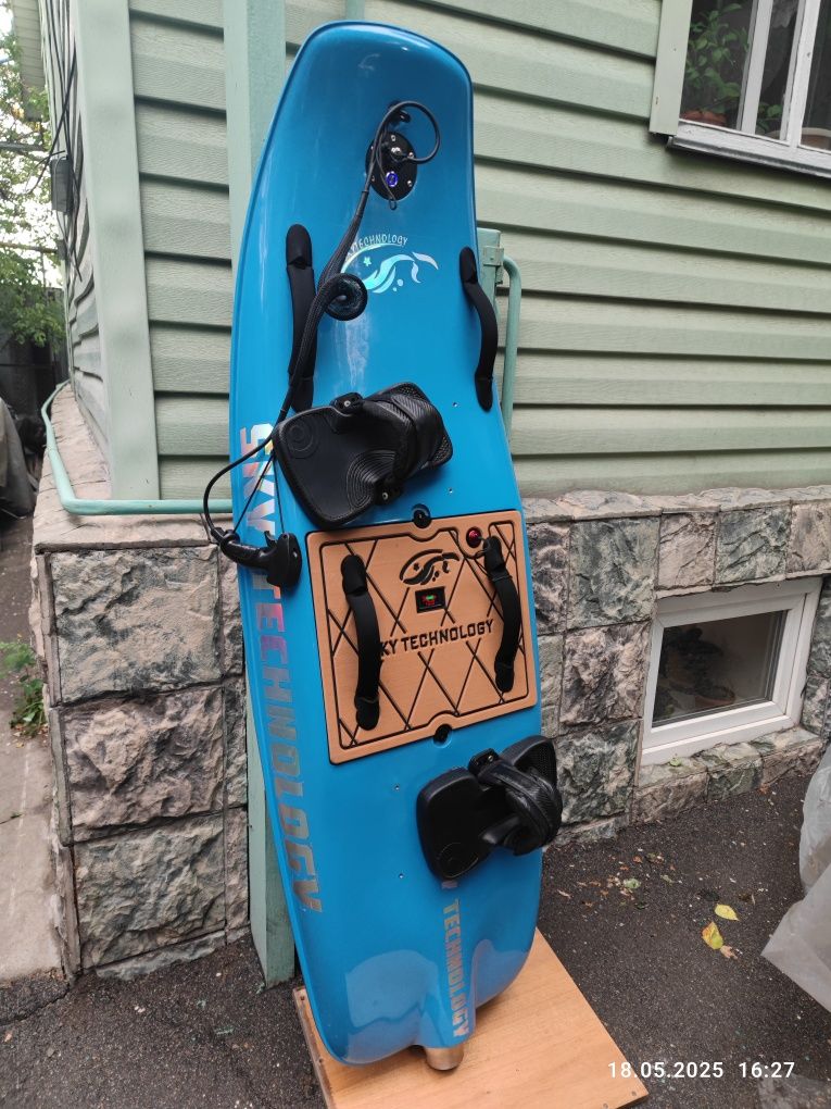 Jetboard electric. Игрушка для взрослых мальчиков.