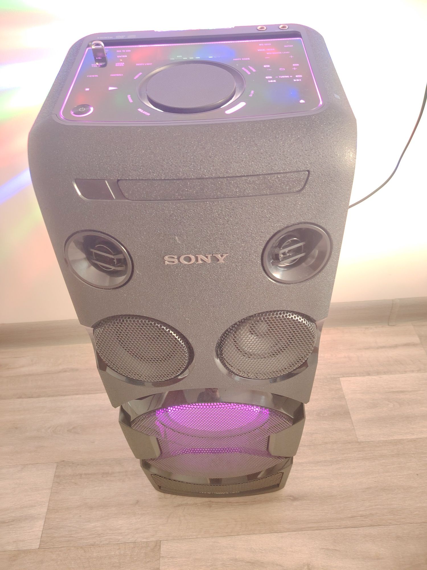 Сони MHC v 50d, 660wat, сабвуфер  Общая мощность 860w